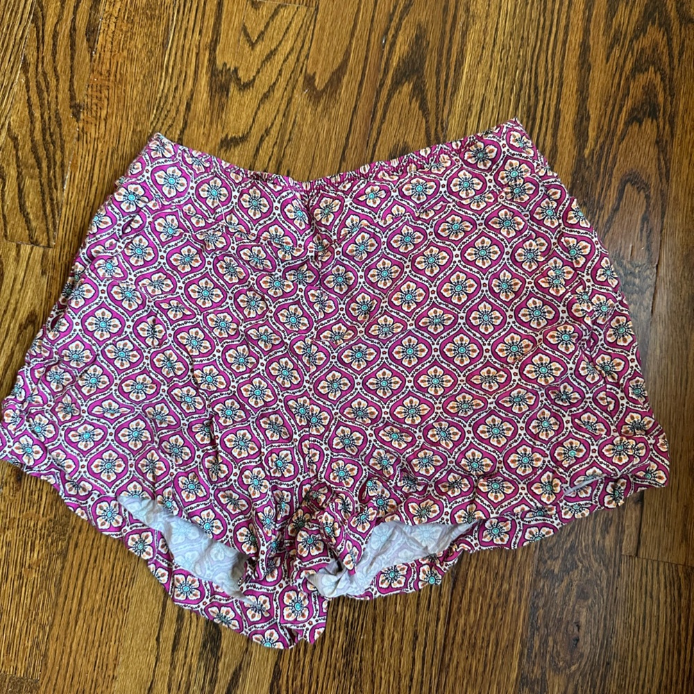 Old Navy Pink and White Patterned Shorts